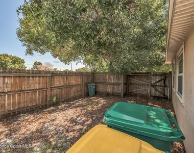 2512 Sarno Road - Photo Thumbnail 22