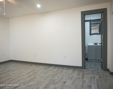 2836 Shwonda Avenue Ne - Photo Thumbnail 8
