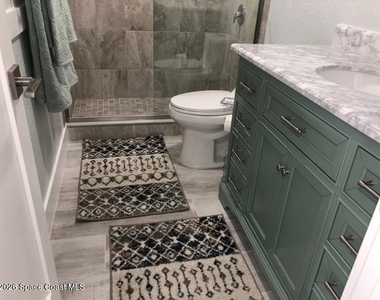 7520 Ridgewood Avenue - Photo Thumbnail 13