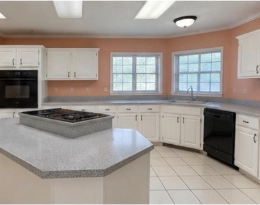 502 Seagull Drive - Photo Thumbnail 2