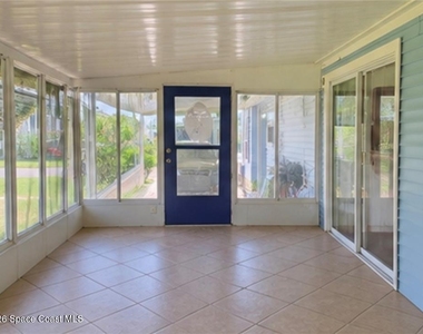 502 Seagull Drive - Photo Thumbnail 9