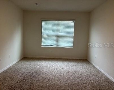 526 Anne Street - Photo Thumbnail 7