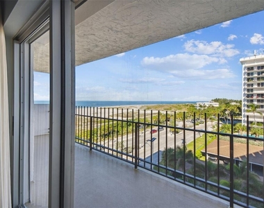 101 Benjamin Franklin Drive - Photo Thumbnail 26