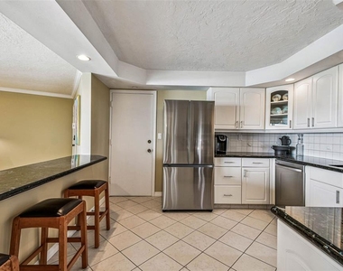 101 Benjamin Franklin Drive - Photo Thumbnail 18