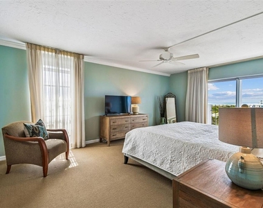 101 Benjamin Franklin Drive - Photo Thumbnail 33