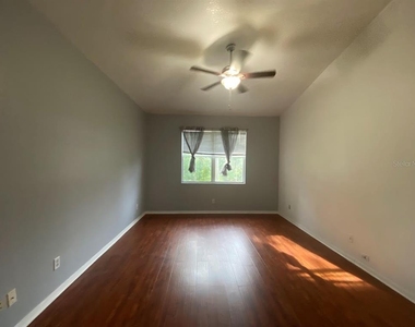 11744 Holly Creek Drive - Photo Thumbnail 20