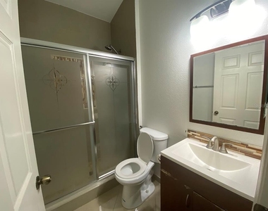 11744 Holly Creek Drive - Photo Thumbnail 30
