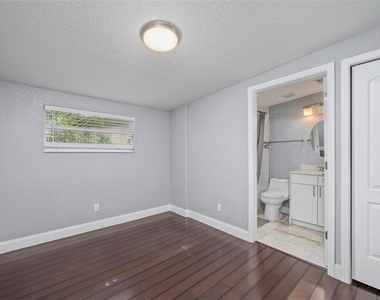 1520 S Church Avenue - Photo Thumbnail 23