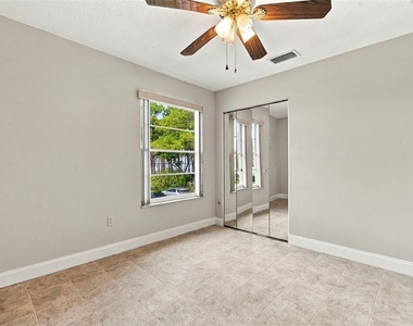 2700 Bayshore Boulevard - Photo Thumbnail 12