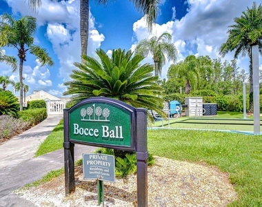 8005 Shaddock Place - Photo Thumbnail 39