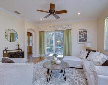 8005 Shaddock Place - Photo Thumbnail 10