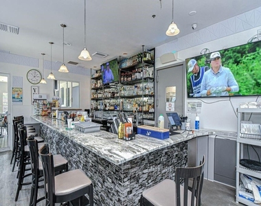 8005 Shaddock Place - Photo Thumbnail 40