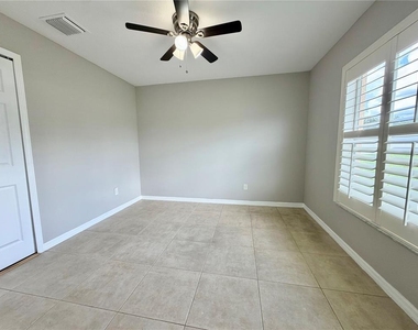 10146 Bloomfield Hills Drive - Photo Thumbnail 11