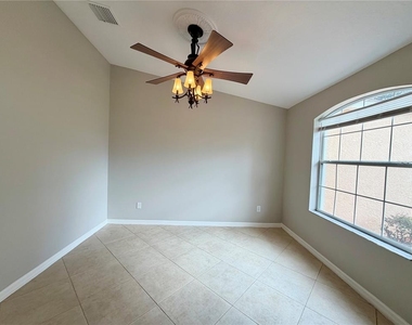 10146 Bloomfield Hills Drive - Photo Thumbnail 3
