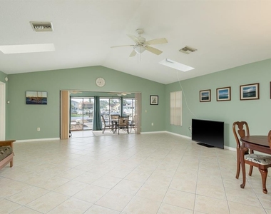 6340 Garland Court - Photo Thumbnail 6