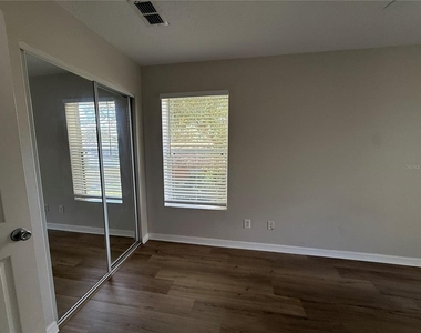 655 3rd Avenue N - Photo Thumbnail 9