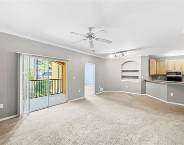 10209 Courtney Palms Boulevard - Photo Thumbnail 4