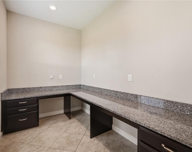 11929 Twilight Darner Place - Photo Thumbnail 8
