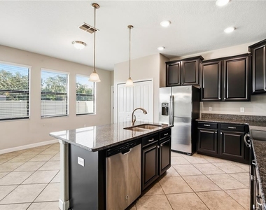 11929 Twilight Darner Place - Photo Thumbnail 10