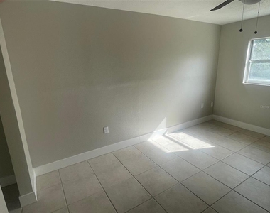 7322 Janczlik Drive - Photo Thumbnail 10