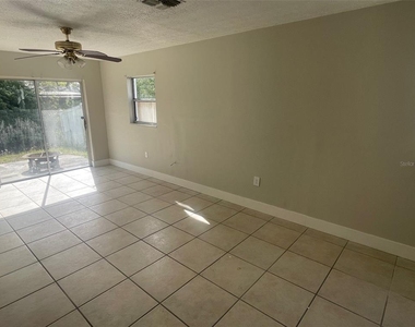 7322 Janczlik Drive - Photo Thumbnail 4