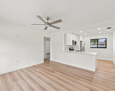 3215 W Dewey Street - Photo Thumbnail 28