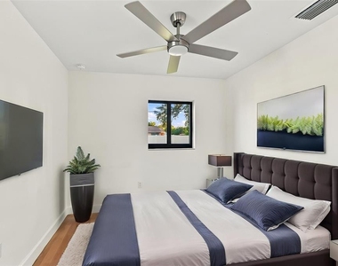 3215 W Dewey Street - Photo Thumbnail 14