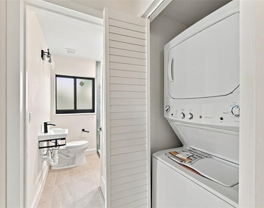 3215 W Dewey Street - Photo Thumbnail 21