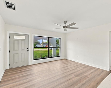 3215 W Dewey Street - Photo Thumbnail 6