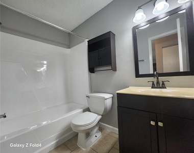 239 Red Maple Place - Photo Thumbnail 11
