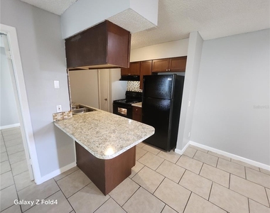 239 Red Maple Place - Photo Thumbnail 3
