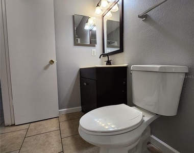 237 Thorn Tree Place - Photo Thumbnail 7