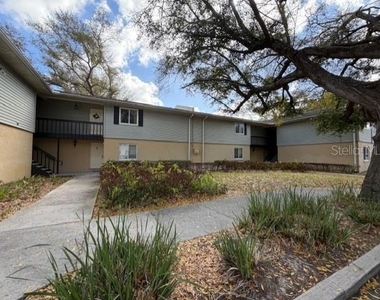237 Thorn Tree Place - Photo Thumbnail 1