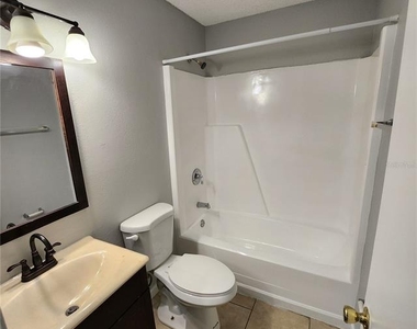237 Thorn Tree Place - Photo Thumbnail 14
