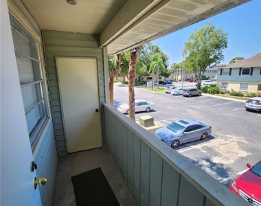 237 Thorn Tree Place - Photo Thumbnail 16