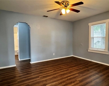 1603 E 29th Avenue - Photo Thumbnail 7
