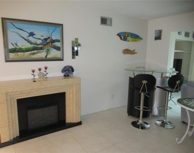 2441 Persian Drive - Photo Thumbnail 25