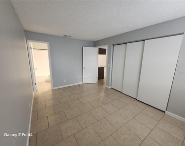 638 Golden Raintree Place - Photo Thumbnail 6