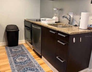 701 S Madison Avenue - Photo Thumbnail 1