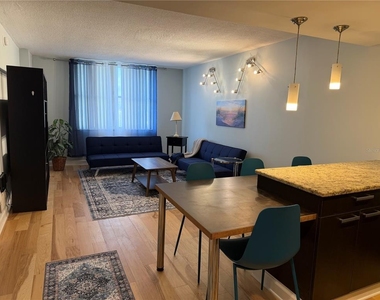 701 S Madison Avenue - Photo Thumbnail 4