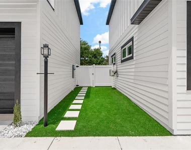 1348 San Christopher Drive - Photo Thumbnail 3