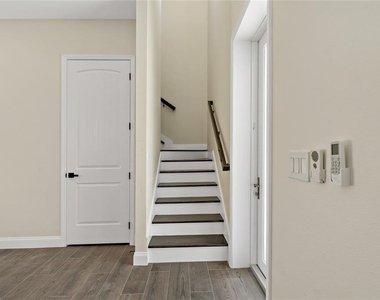 1348 San Christopher Drive - Photo Thumbnail 21