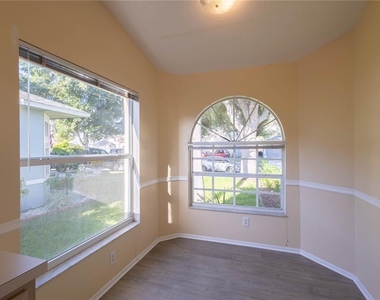 12916 Brant Tree Drive - Photo Thumbnail 5