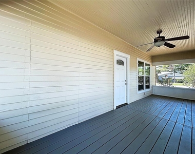 313 Jefferson Avenue S - Photo Thumbnail 3