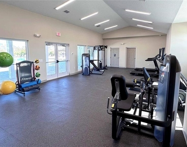 11486 Memorial Drive - Photo Thumbnail 20
