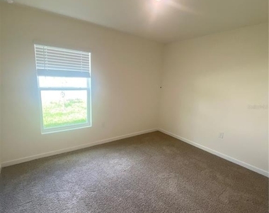 11486 Memorial Drive - Photo Thumbnail 9