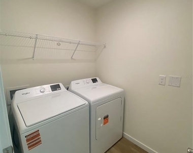 11486 Memorial Drive - Photo Thumbnail 12