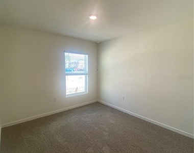 11486 Memorial Drive - Photo Thumbnail 8