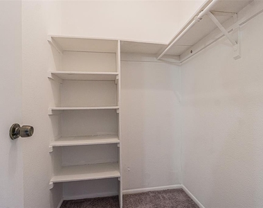 7517 Abonado Road - Photo Thumbnail 17