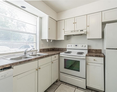 7517 Abonado Road - Photo Thumbnail 5